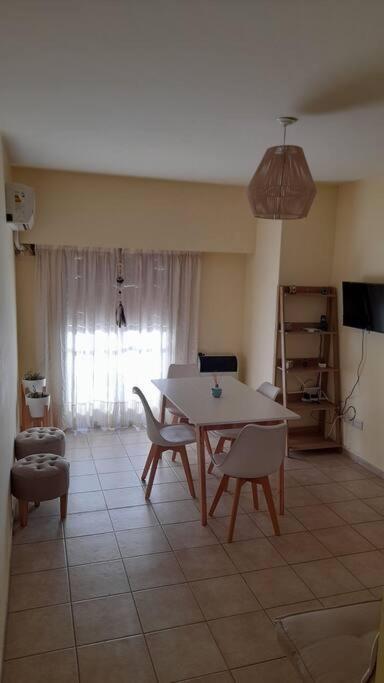 Excelente Departamento En Zona Centrica. C/Cochera Río Cuarto Exterior foto