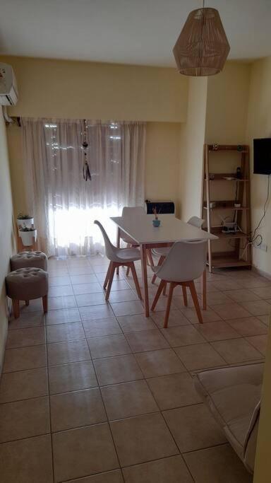 Excelente Departamento En Zona Centrica. C/Cochera Río Cuarto Exterior foto